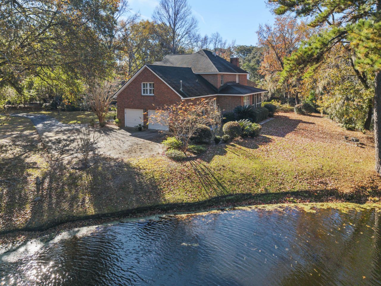 2476 Vaucluse Road Photo 37