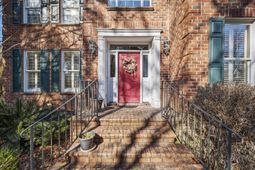 2476 Vaucluse Road photo 4