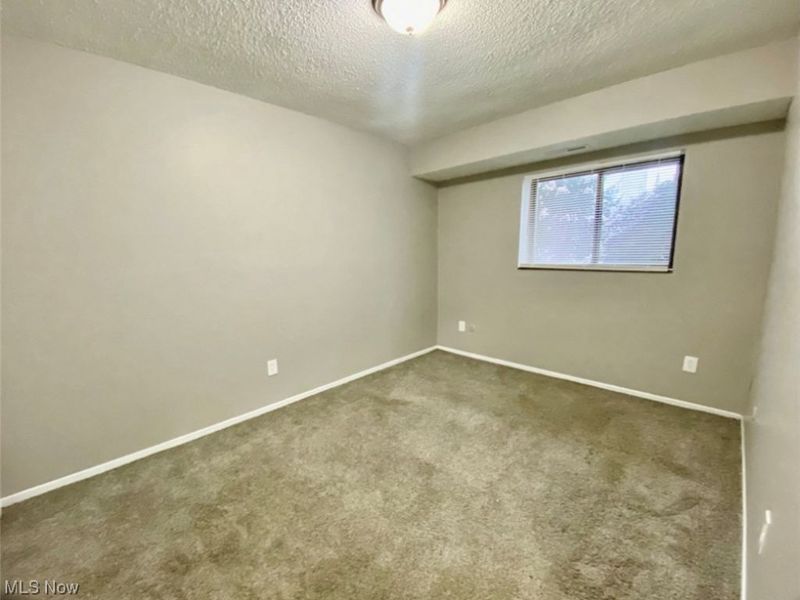 2595 Terrace Avenue, Unit 3, Akron, OH 44312 Photo 5