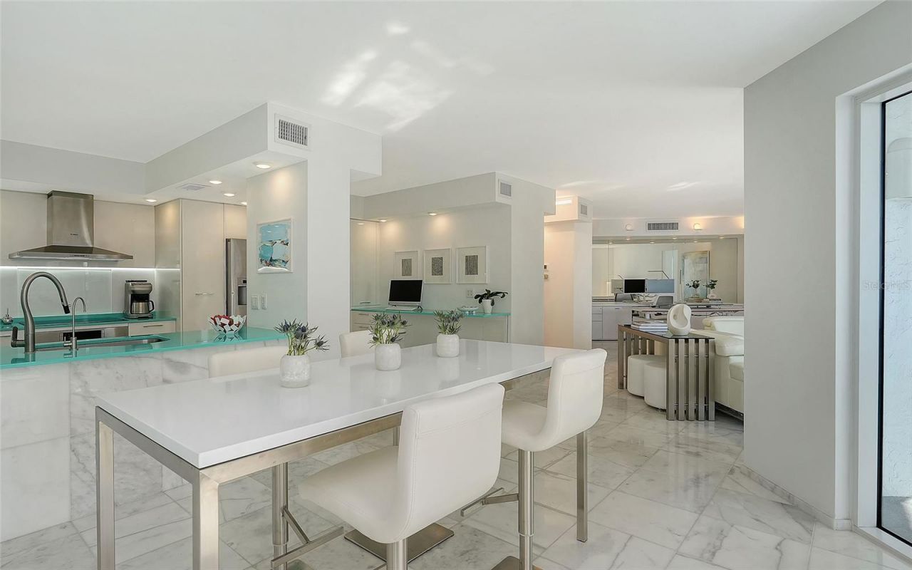 2525 Gulf Of Mexico Drive, Unit 6B, Longboat Key, FL 34228 Photo