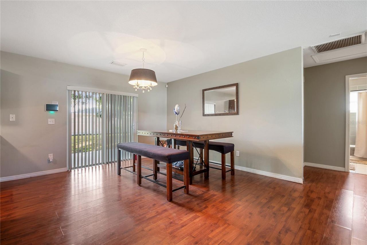 4389 Trout Drive Se, Saint Petersburg, FL 33705 Photo