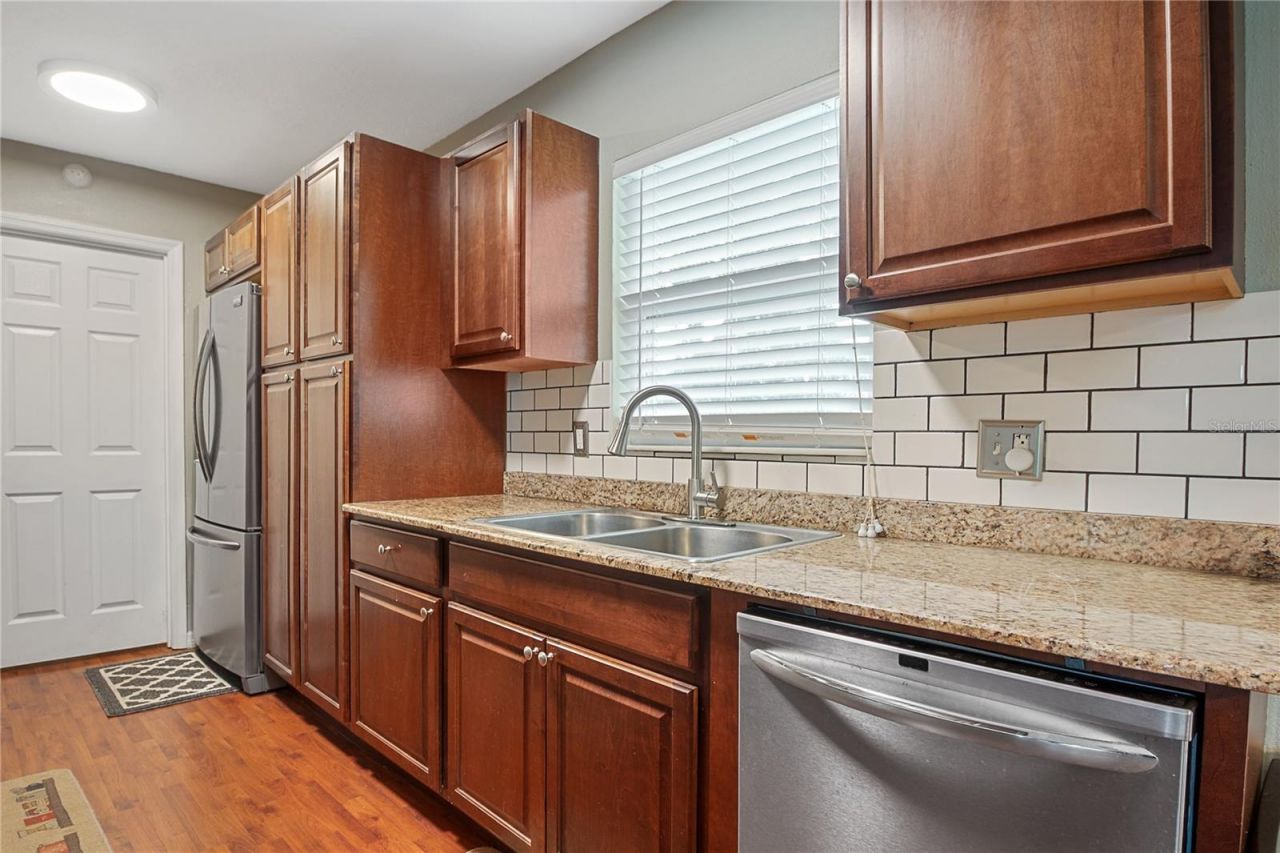 4389 Trout Drive Se, Saint Petersburg, FL 33705 Photo