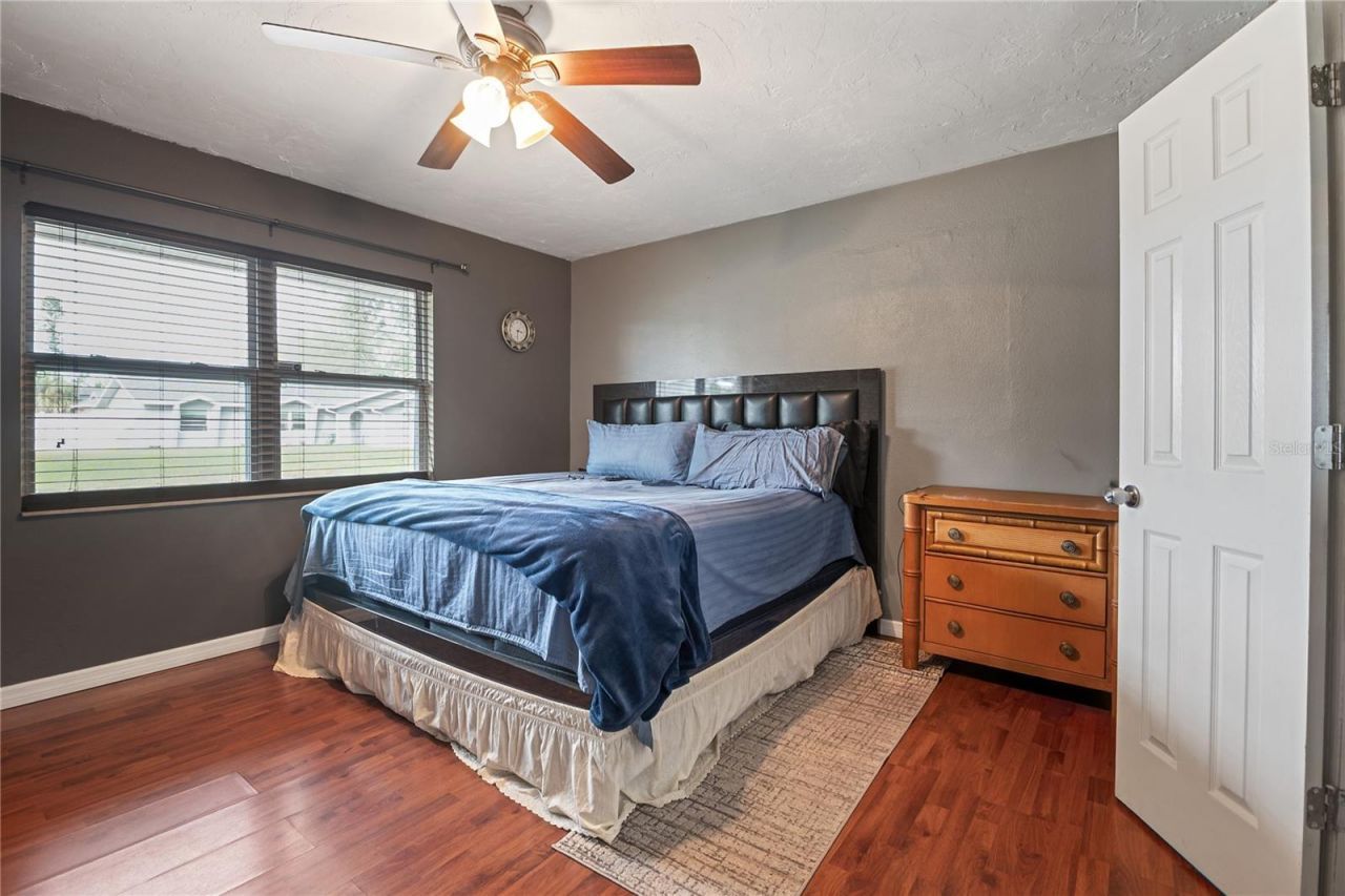 4389 Trout Drive Se, Saint Petersburg, FL 33705 Photo