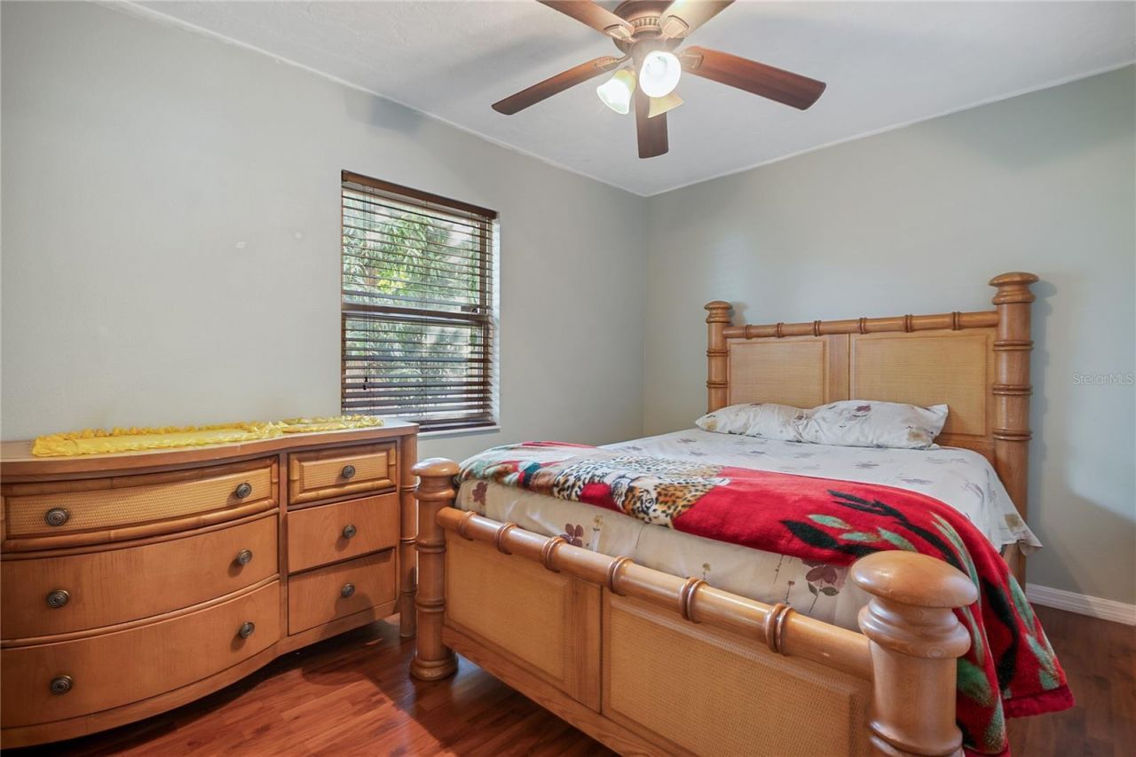 4389 Trout Drive Se, Saint Petersburg, FL 33705 Photo