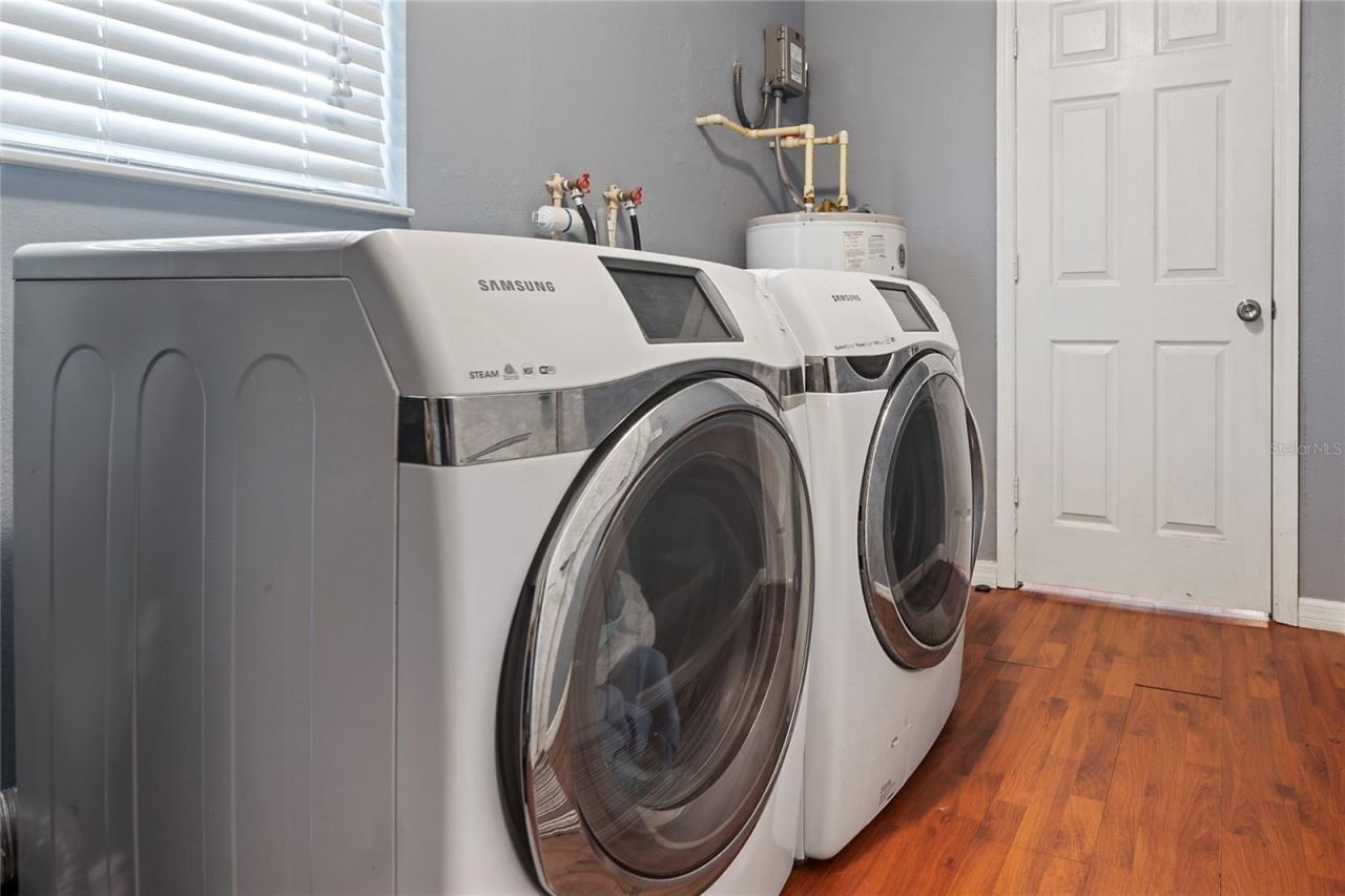 4389 Trout Drive Se, Saint Petersburg, FL 33705 Photo