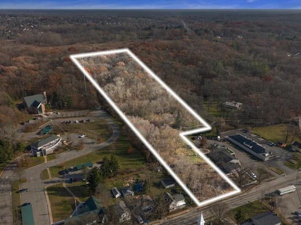 00 Collins , Oakland Twp, MI 48306