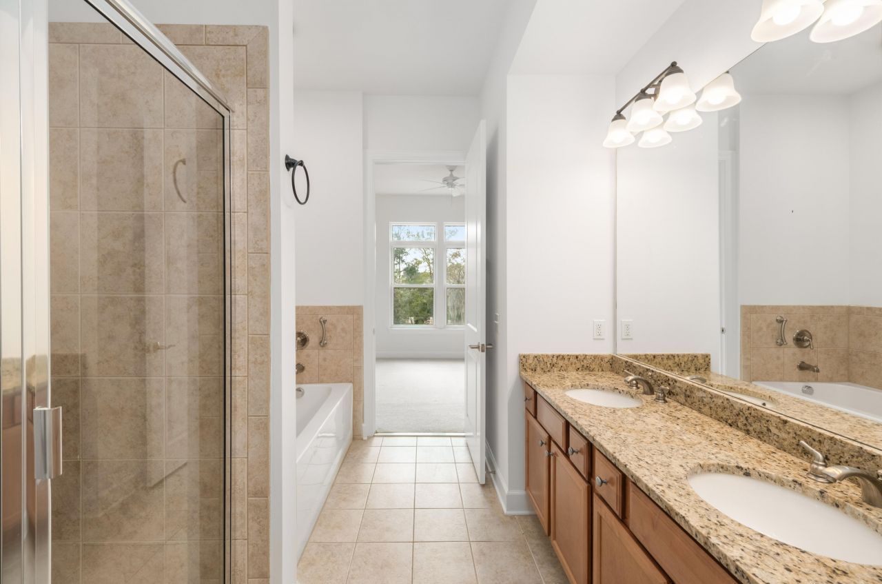 135 Pier View Street Photo 8