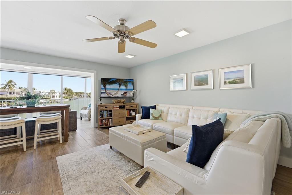 1910 Gulf Shore Blvd N, Unit 208, Naples, FL 34102 Photo