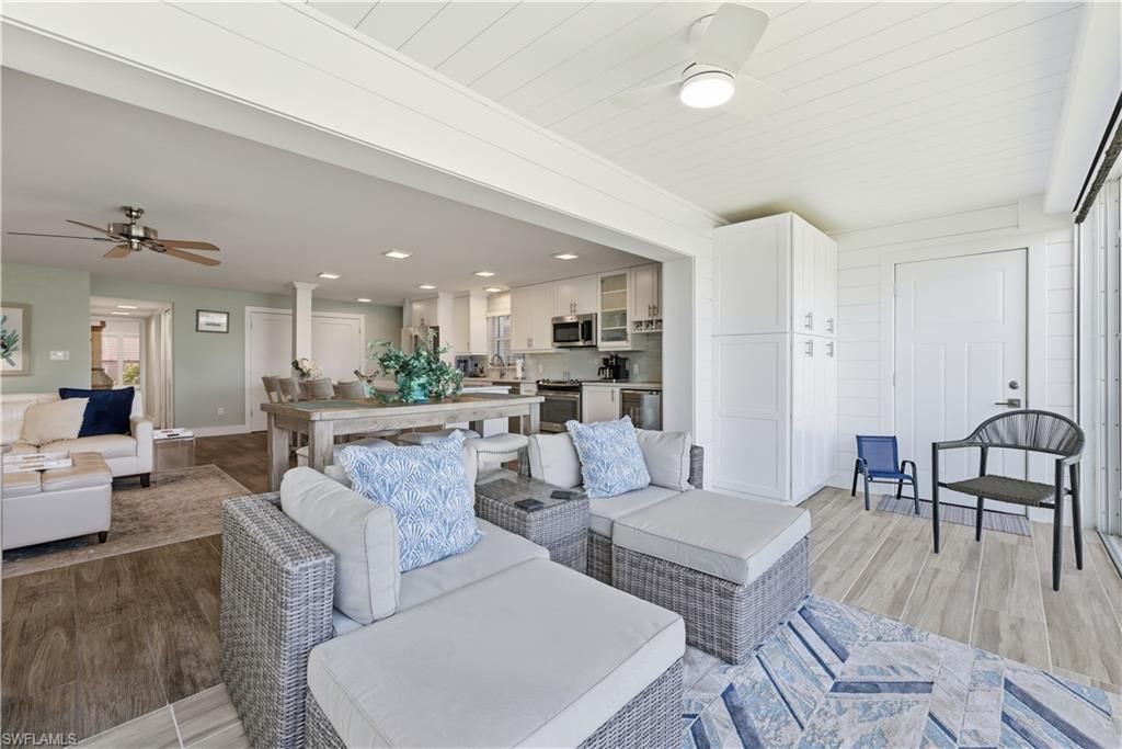 1910 Gulf Shore Blvd N, Unit 208, Naples, FL 34102 Photo