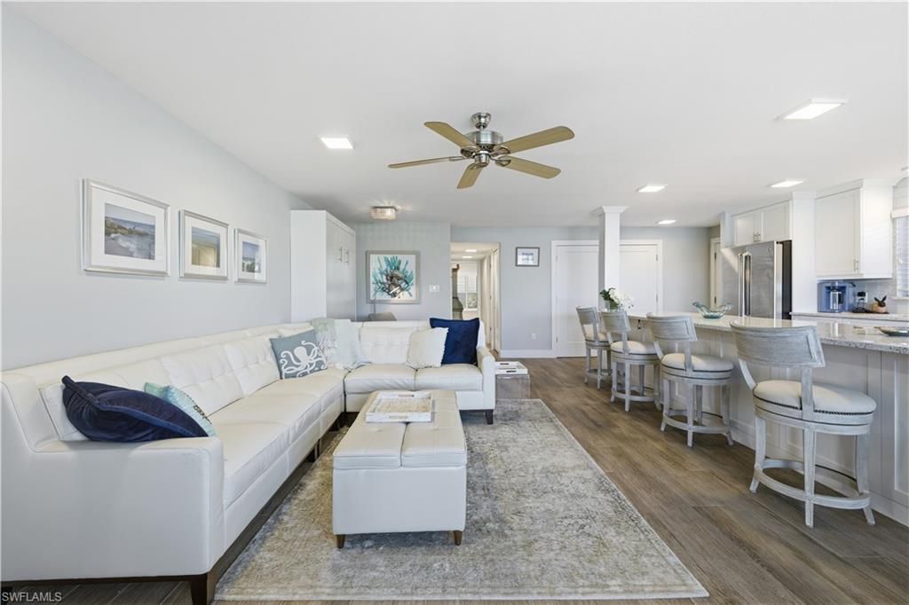 1910 Gulf Shore Blvd N, Unit 208, Naples, FL 34102 Photo