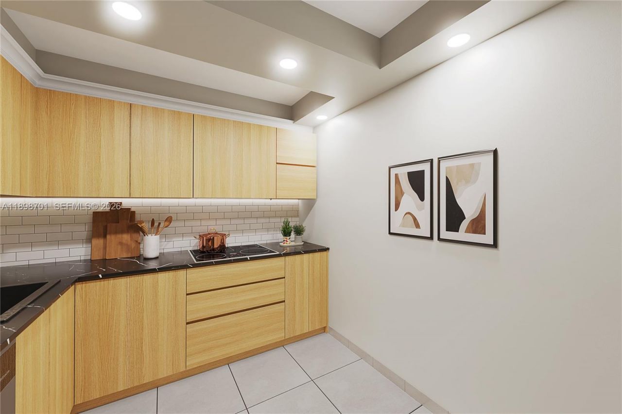 2401 Collins Ave, Unit 507, Miami Beach, FL 33140 Photo