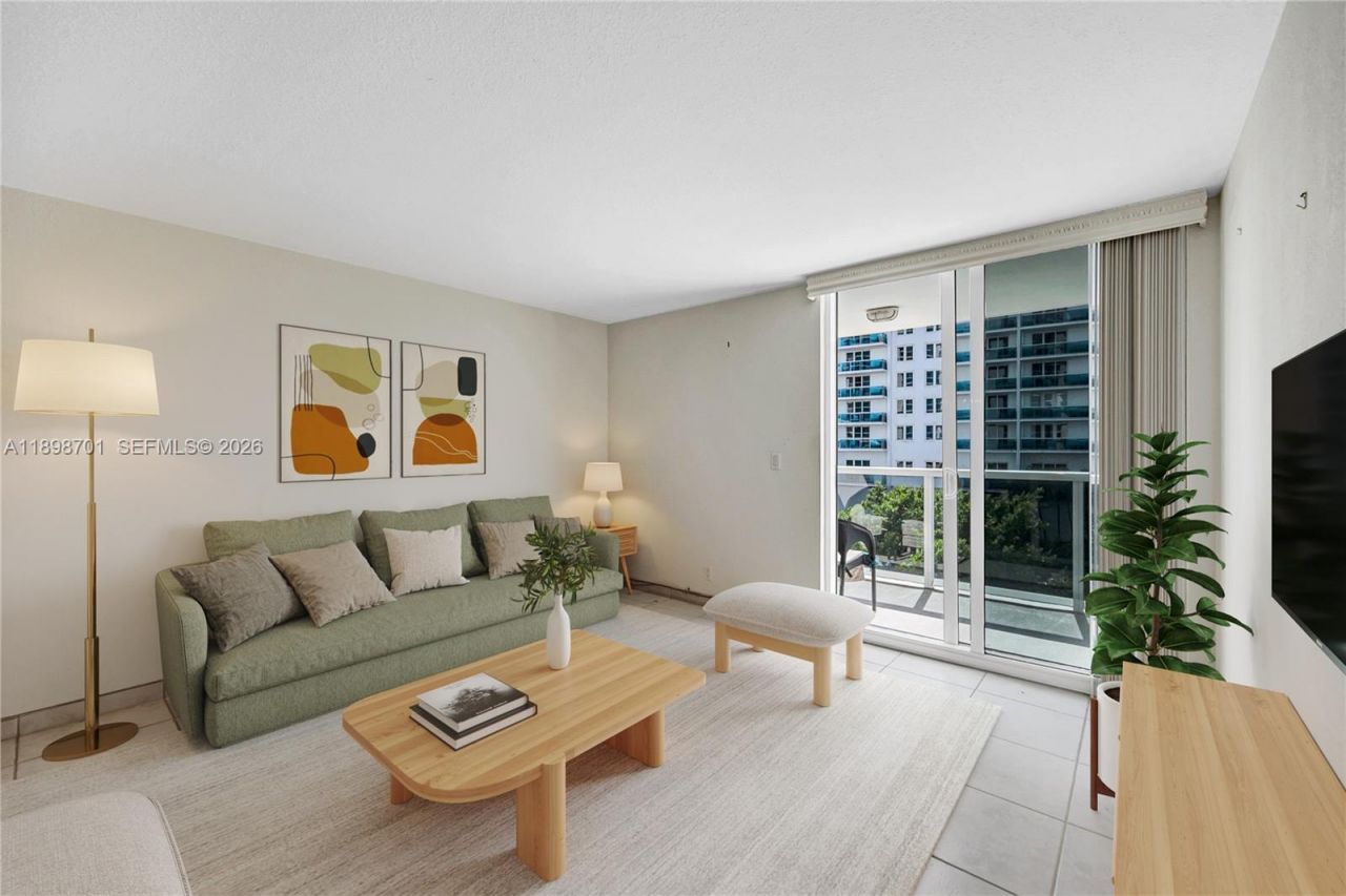 2401 Collins Ave, Unit 507, Miami Beach, FL 33140 Photo