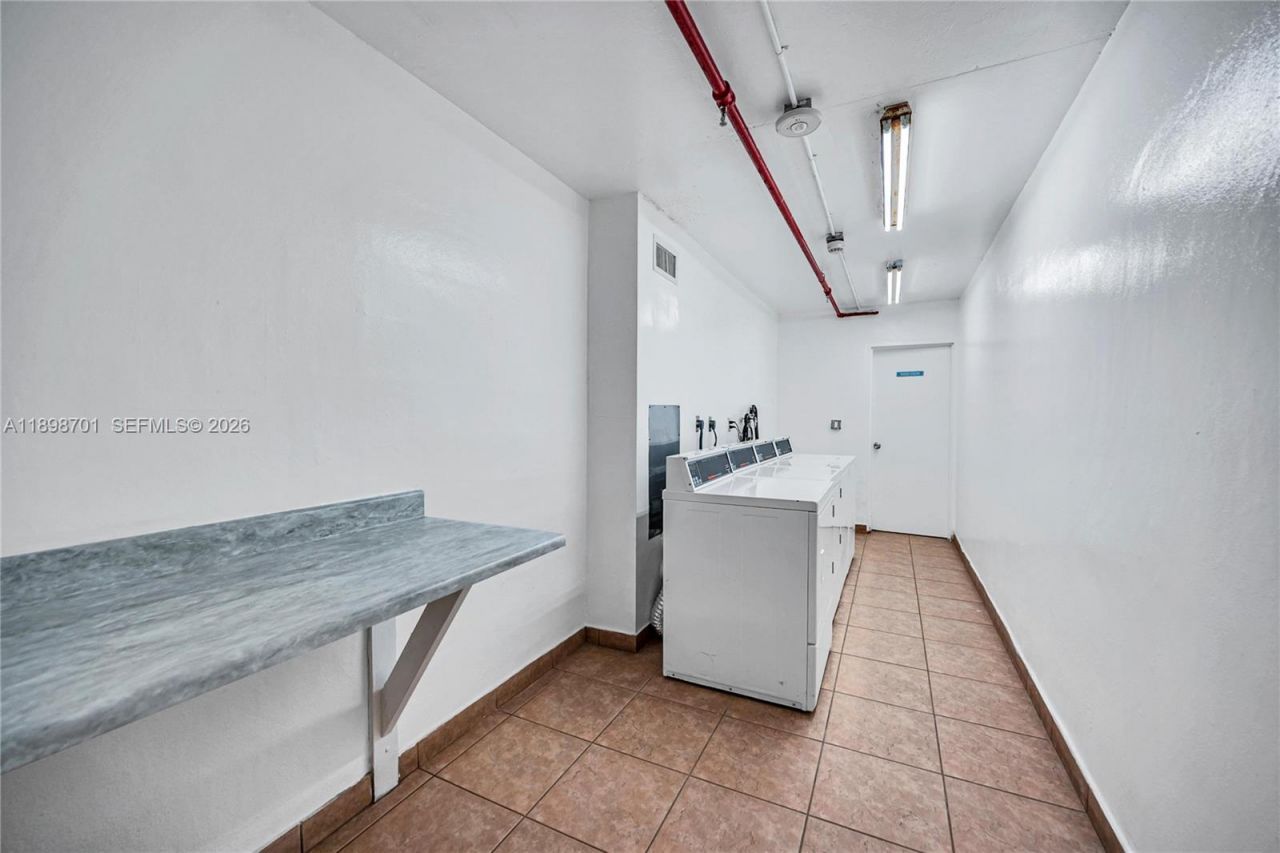 2401 Collins Ave, Unit 507, Miami Beach, FL 33140 Photo