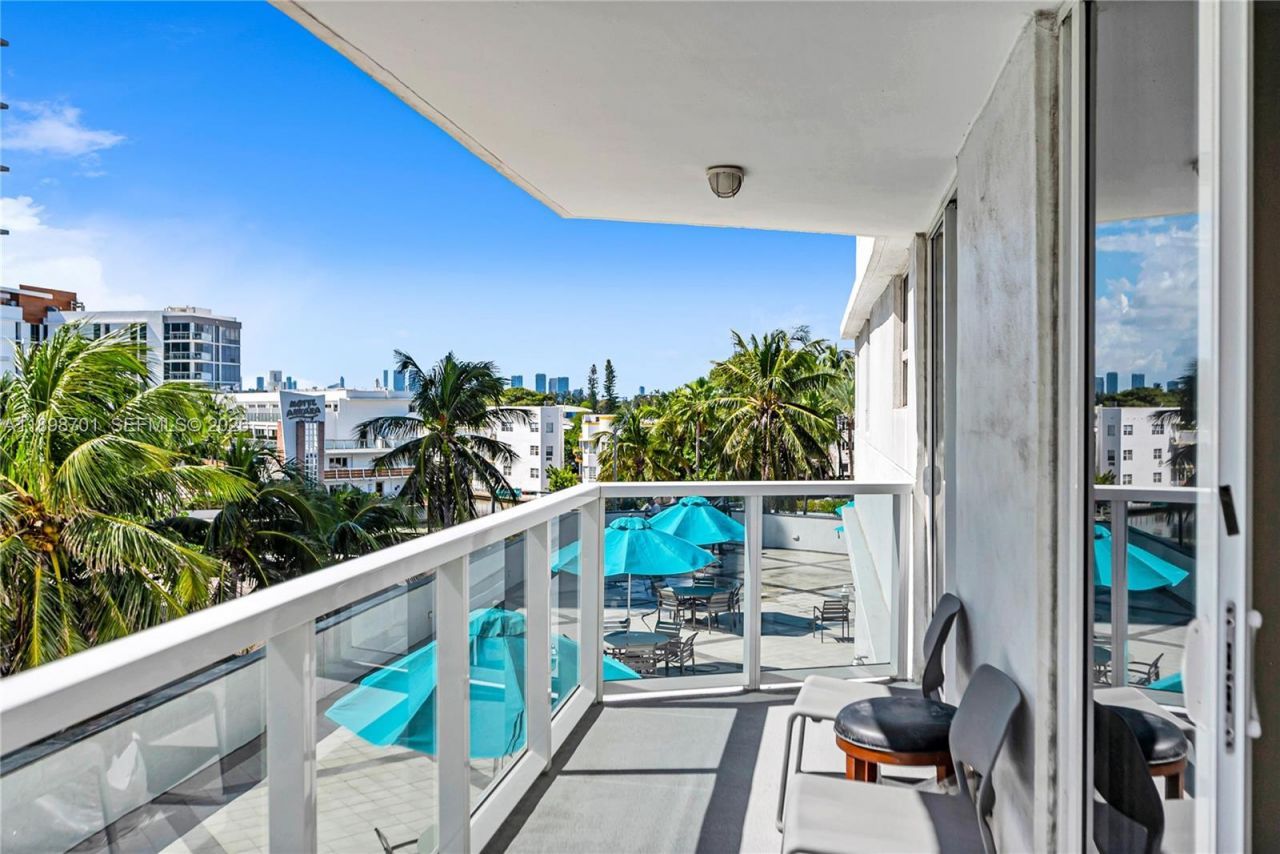 2401 Collins Ave, Unit 507, Miami Beach, FL 33140 Photo
