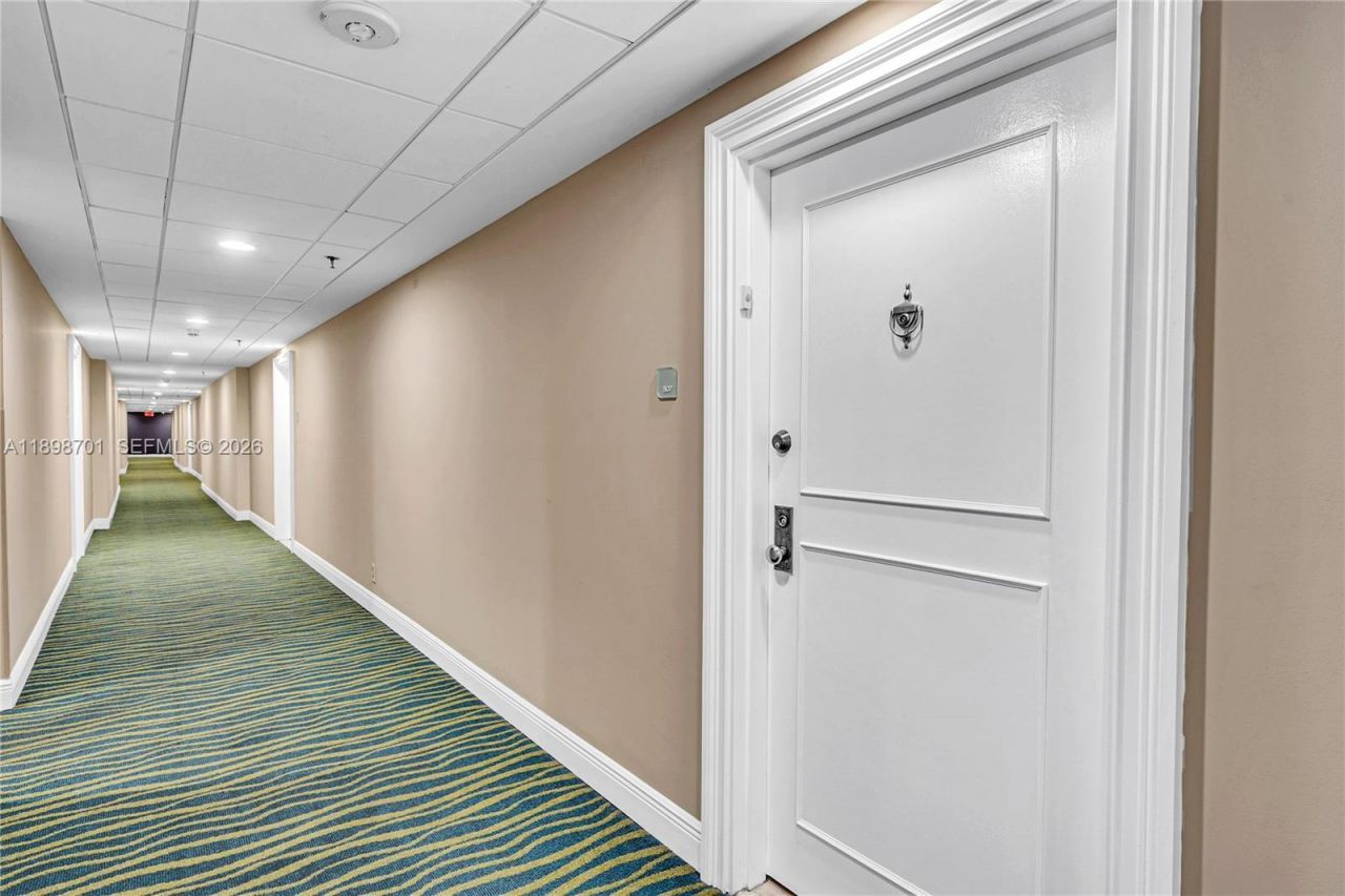 2401 Collins Ave, Unit 507, Miami Beach, FL 33140 Photo