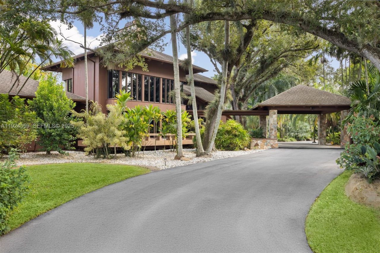 21675 SW 232nd St, Miami, FL 33170 Photo