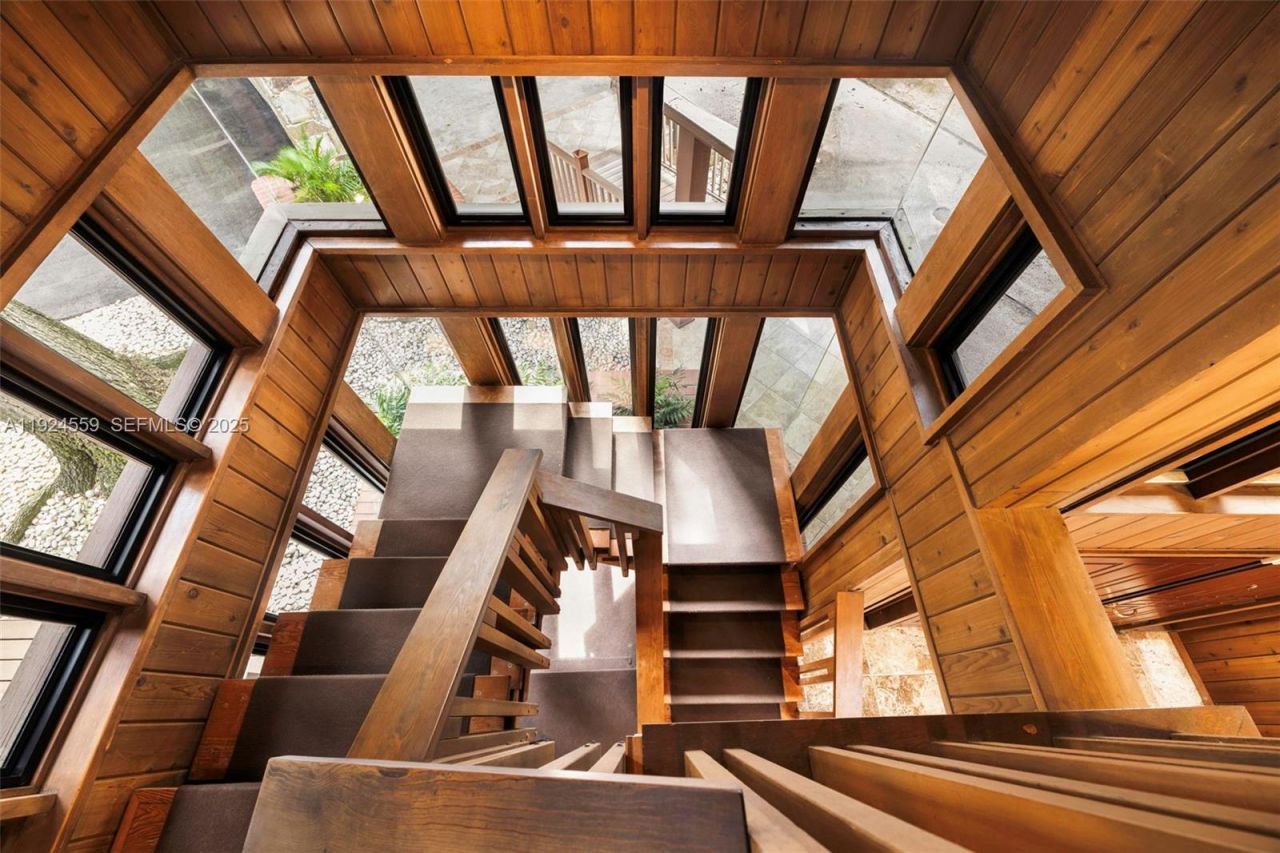 21675 SW 232nd St, Miami, FL 33170 Photo