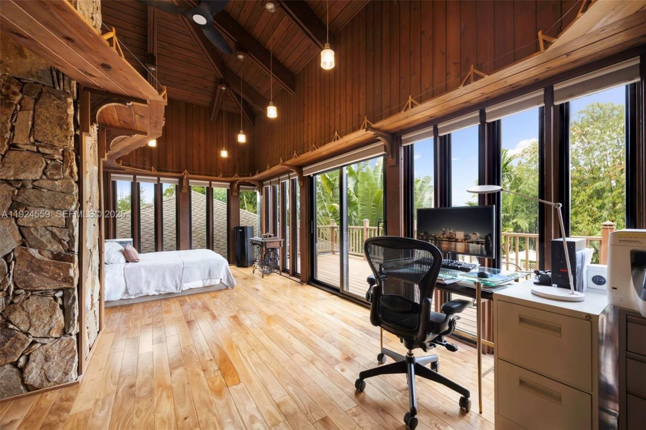 21675 SW 232nd St, Miami, FL 33170 Photo