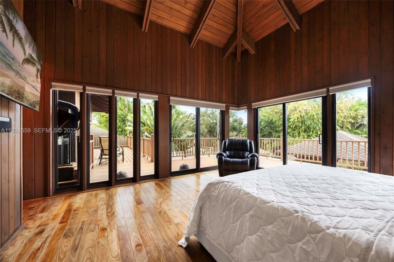 21675 SW 232nd St, Miami, FL 33170 Photo