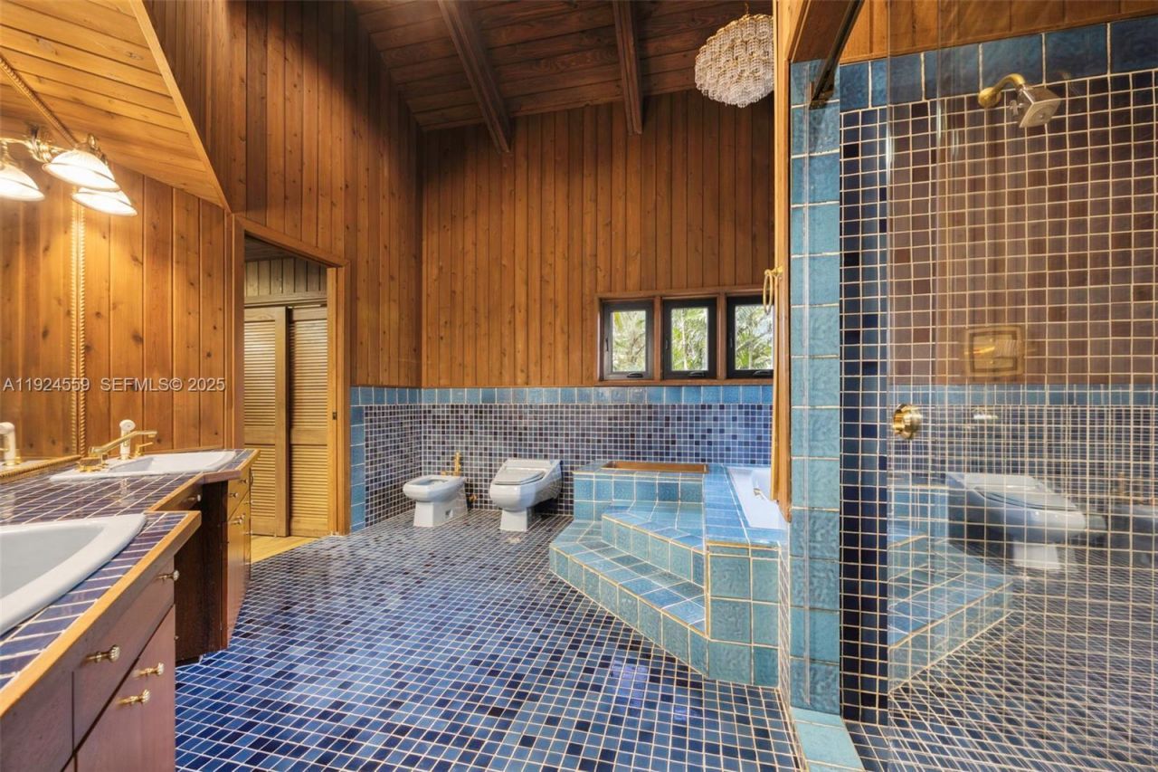 21675 SW 232nd St, Miami, FL 33170 Photo