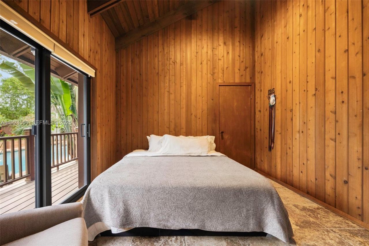 21675 SW 232nd St, Miami, FL 33170 Photo