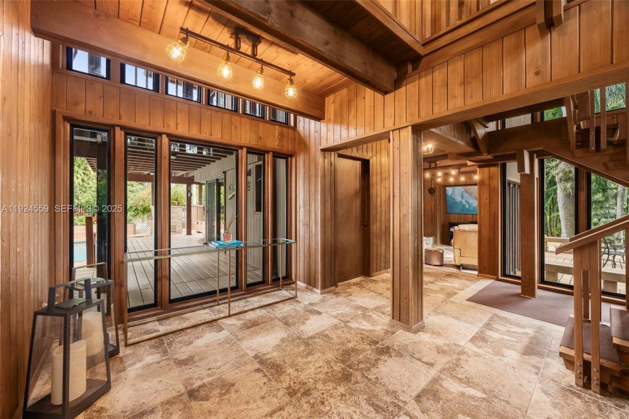 21675 SW 232nd St, Miami, FL 33170 Photo