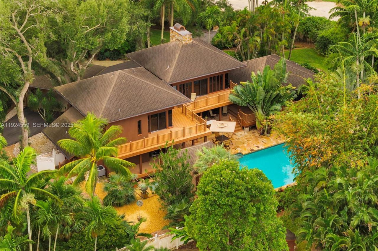 21675 SW 232nd St, Miami, FL 33170 Photo