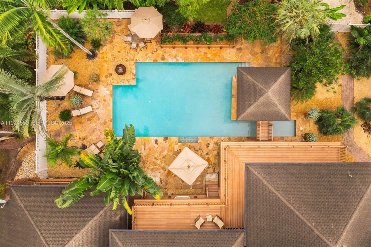 21675 SW 232nd St, Miami, FL 33170 Photo