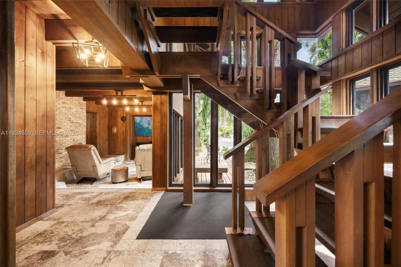 21675 SW 232nd St, Miami, FL 33170 Photo