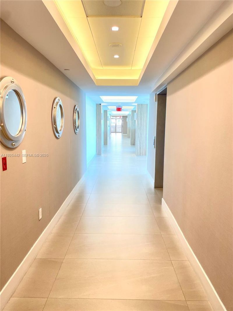 5900 Collins Ave, Unit 1104, Miami Beach, FL 33140 Photo