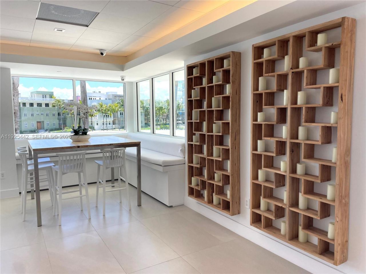 5900 Collins Ave, Unit 1104, Miami Beach, FL 33140 Photo