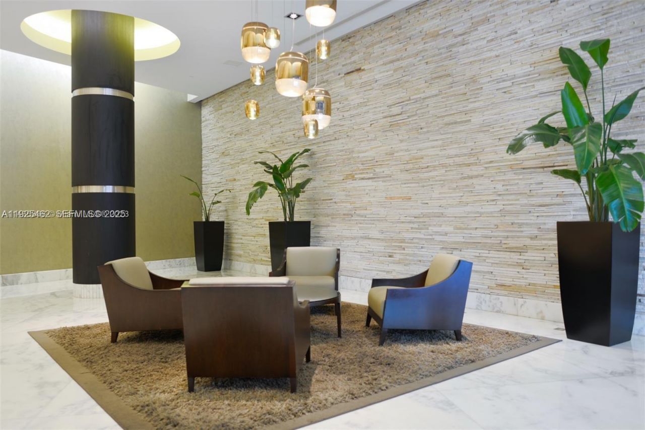1250 S Miami Ave, Unit 2805, Miami, FL 33130 Photo