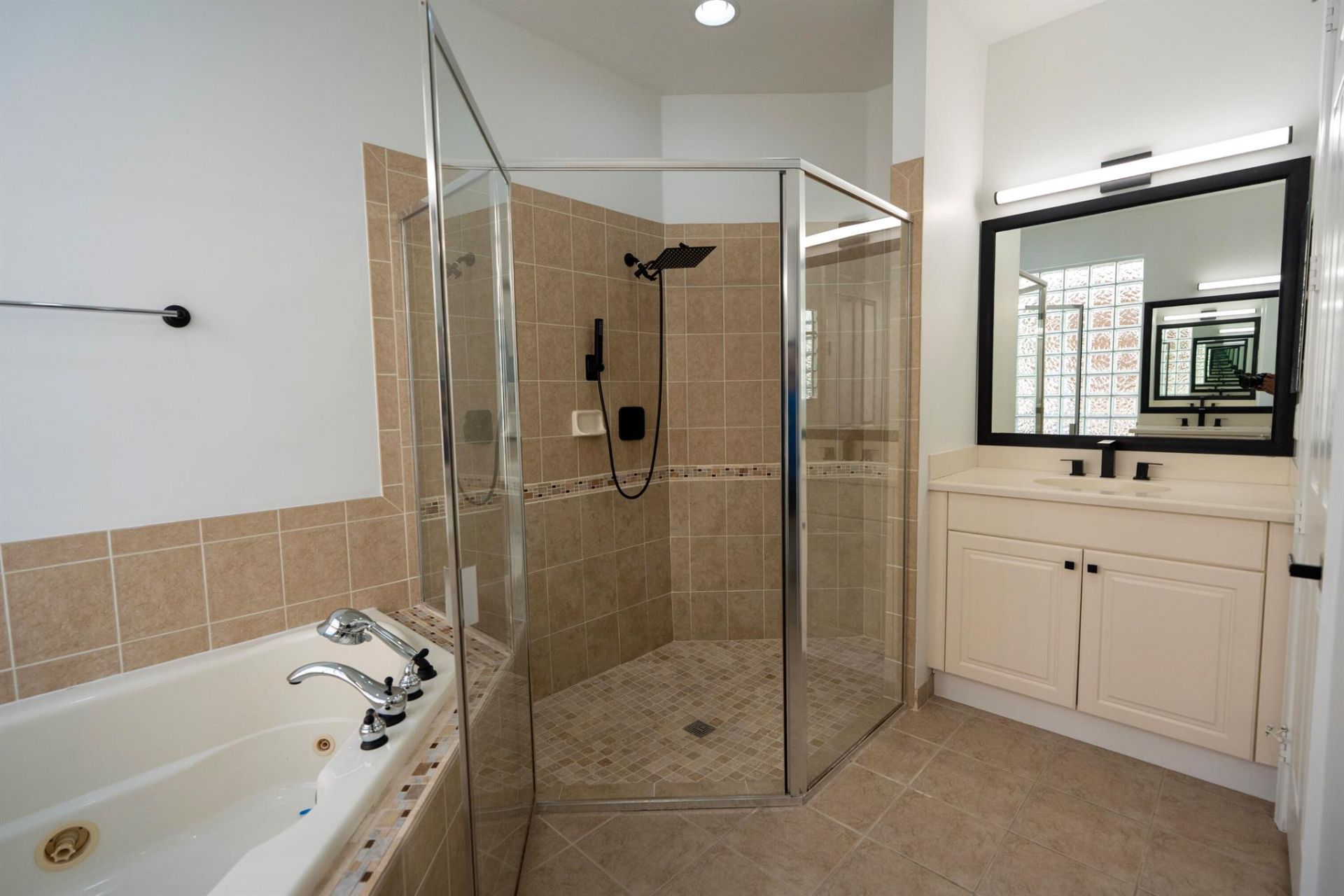 2322 SW Newport Isles Boulevard, Port Saint Lucie, FL 34953 Photo