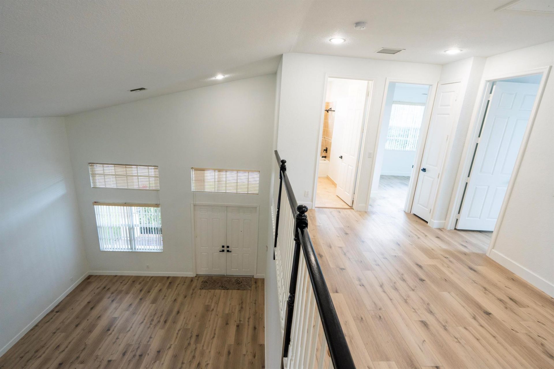 2322 SW Newport Isles Boulevard, Port Saint Lucie, FL 34953 Photo