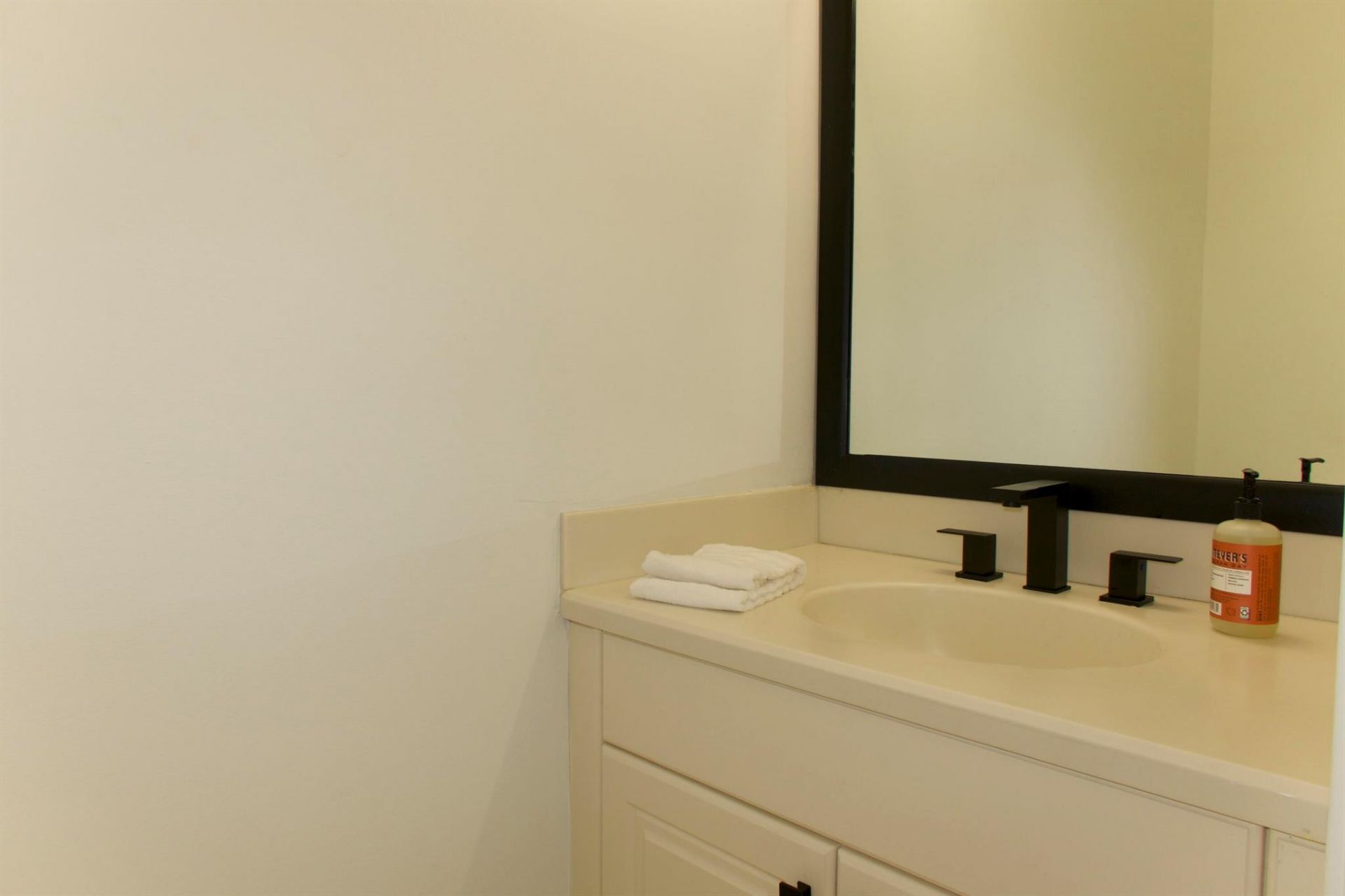 2322 SW Newport Isles Boulevard, Port Saint Lucie, FL 34953 Photo