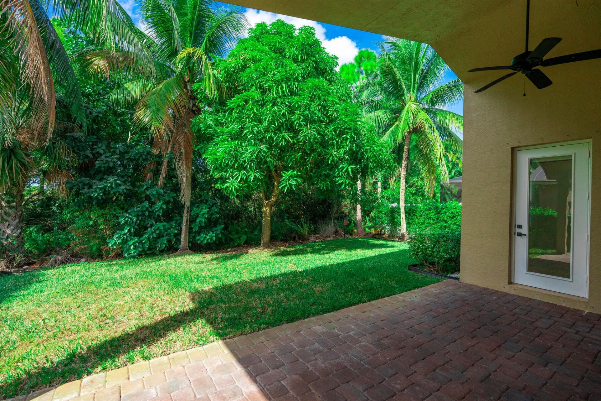 2322 SW Newport Isles Boulevard, Port Saint Lucie, FL 34953 Photo