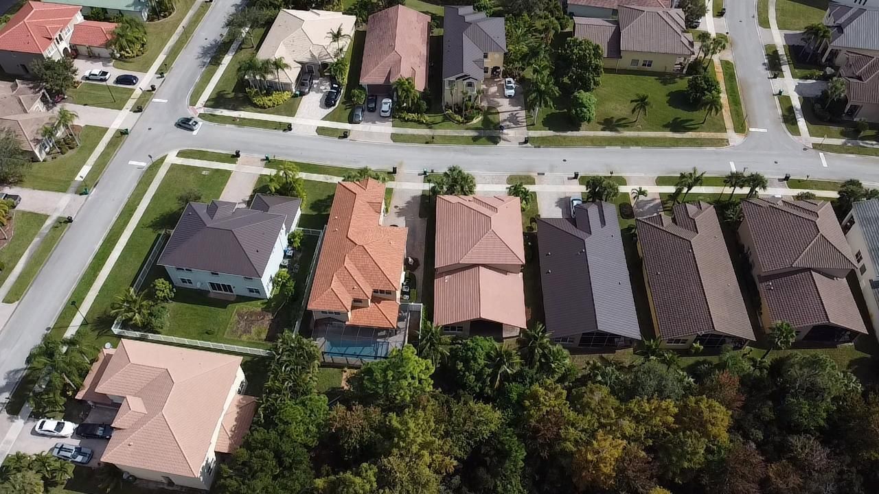 2322 SW Newport Isles Boulevard, Port Saint Lucie, FL 34953 Photo