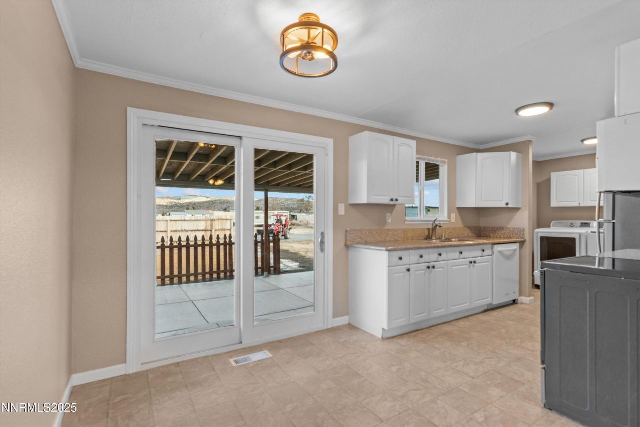 11567 Tupelo Street, Reno, NV 89506 Photo