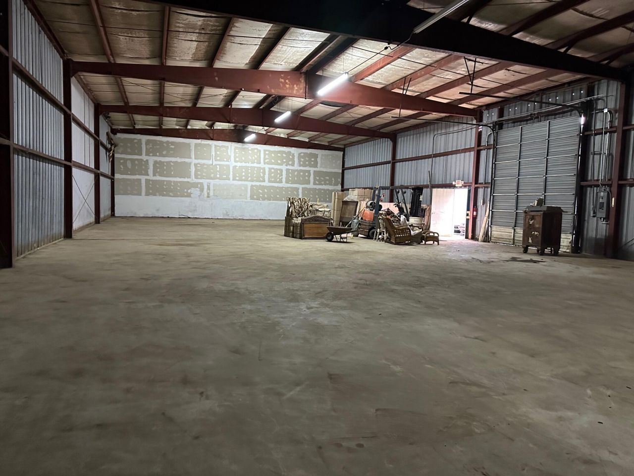 210 Duke Street  Photo 5