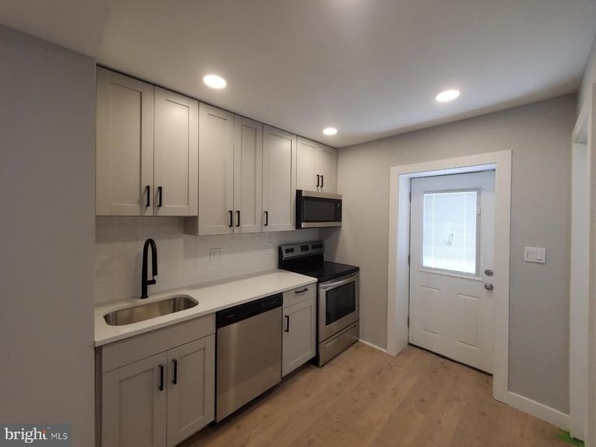 4663 Umbria Street, Unit 1R, Philadelphia, PA 19127 Main Photo