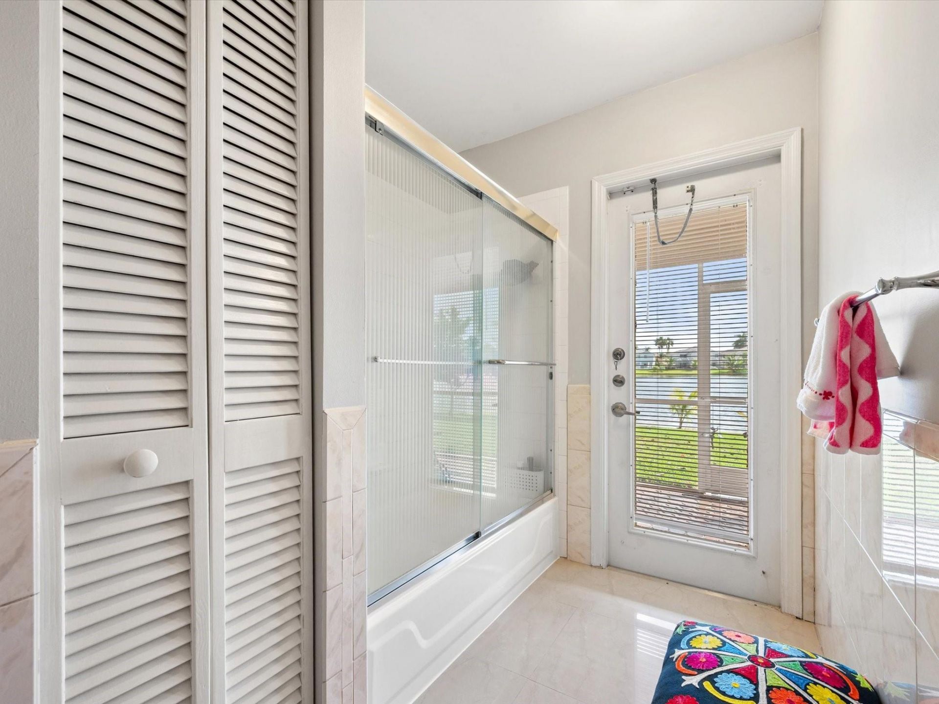 1011 NW 193rd Avenue, Pembroke Pines, FL 33029 Photo