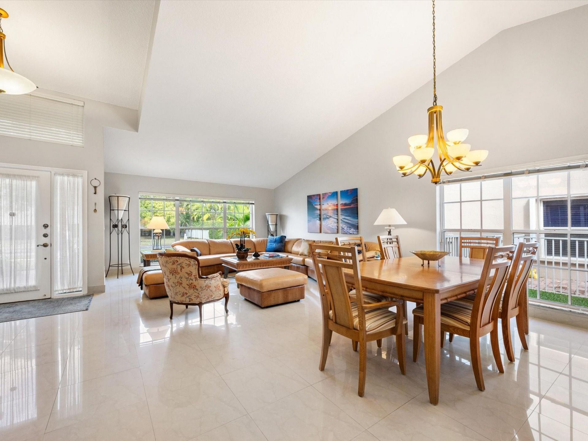 1011 NW 193rd Avenue, Pembroke Pines, FL 33029 Photo