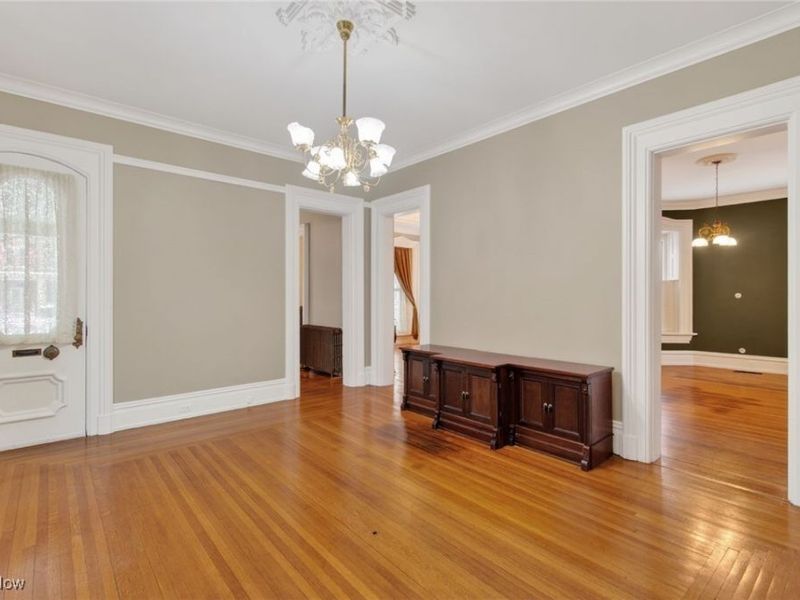 459 E High Avenue, New Philadelphia, OH 44663 Photo 14