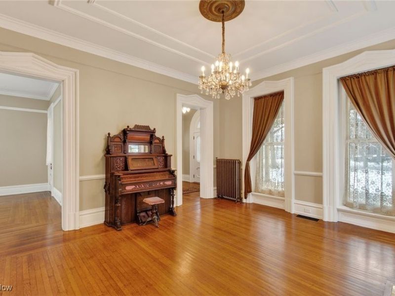 459 E High Avenue, New Philadelphia, OH 44663 Photo 18