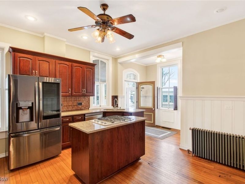 459 E High Avenue, New Philadelphia, OH 44663 Photo 23