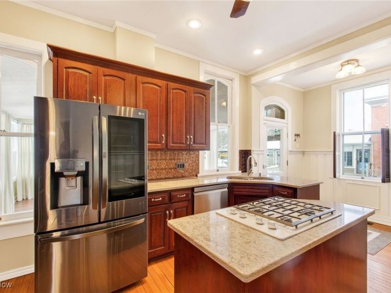 459 E High Avenue, New Philadelphia, OH 44663 Photo 24