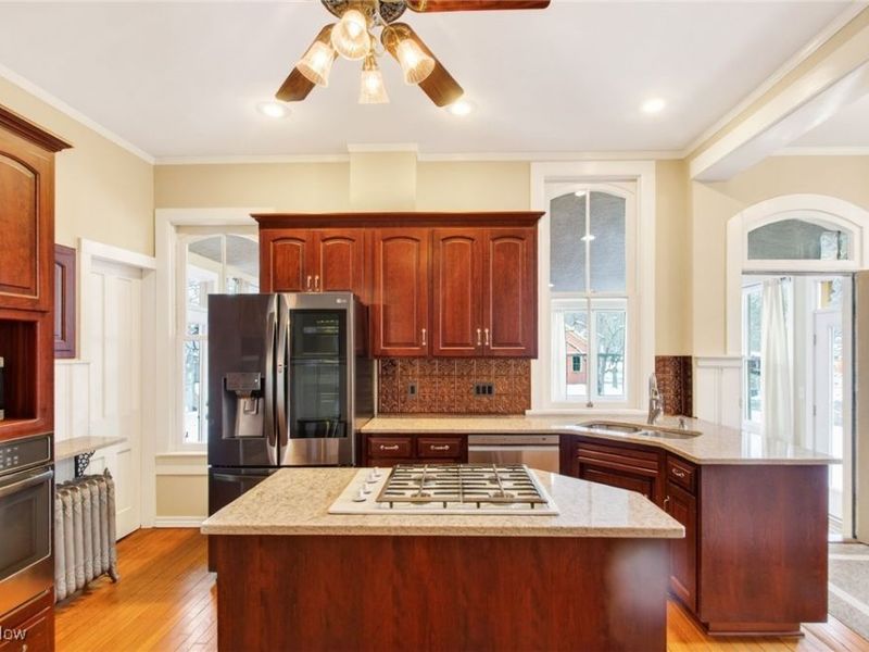 459 E High Avenue, New Philadelphia, OH 44663 Photo 25