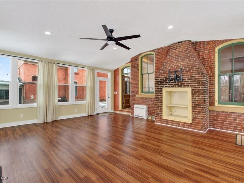 459 E High Avenue, New Philadelphia, OH 44663 Photo 31