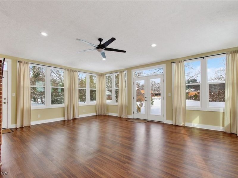 459 E High Avenue, New Philadelphia, OH 44663 Photo 33