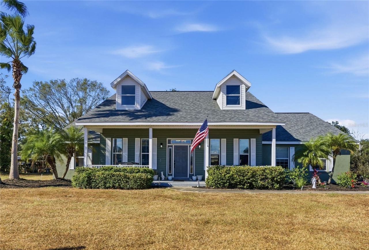 607 Butch Cassidy Trail, Wimauma, FL 33598 Main Photo